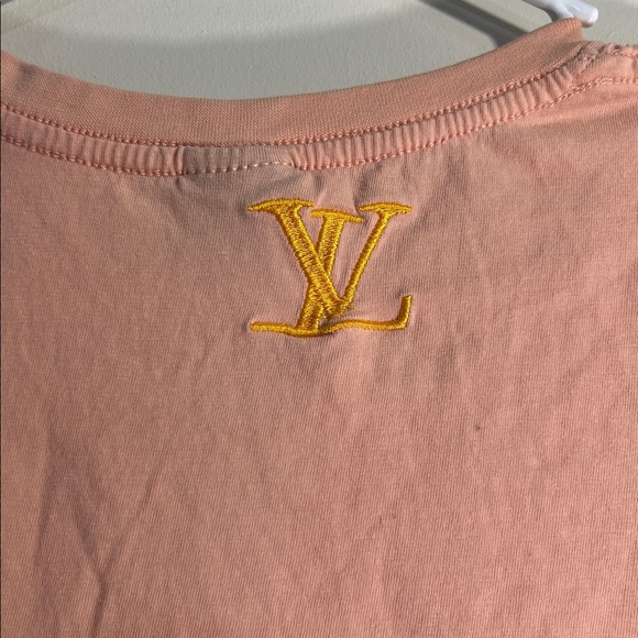 L Louis Vuitton short tee top - Picture 6 of 7